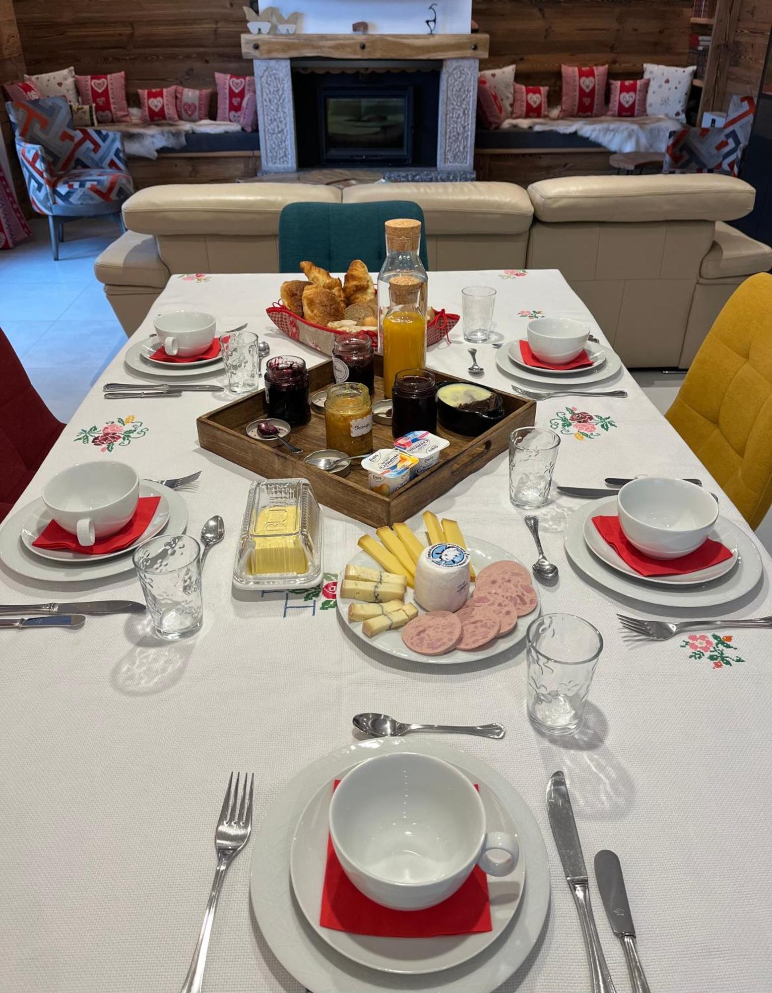 Bed and Breakfast Au 21 Vosgien Вантрон Экстерьер фото